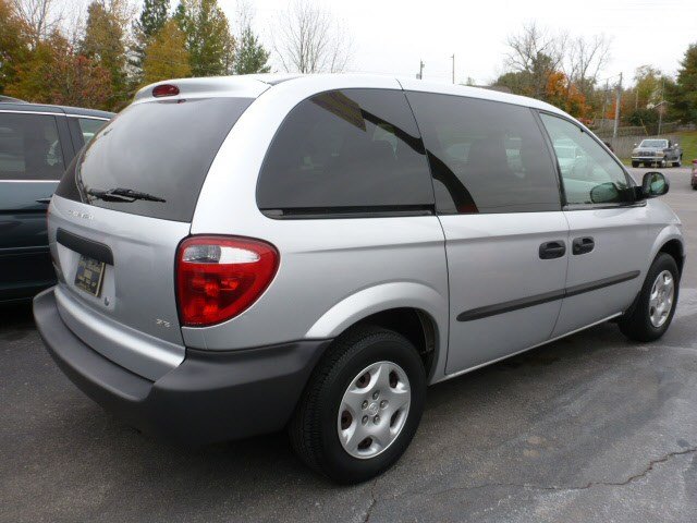 Dodge Caravan 2003 photo 3