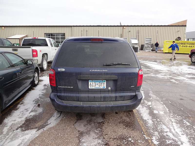 Dodge Caravan 2003 photo 4