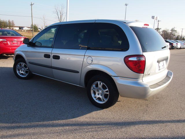 Dodge Caravan 2003 photo 4