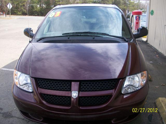 Dodge Caravan 2003 photo 1