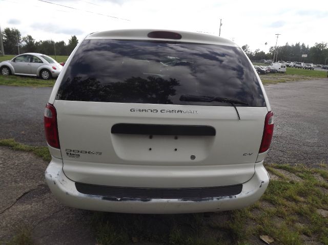 Dodge Caravan FWD CXS Cargo Van