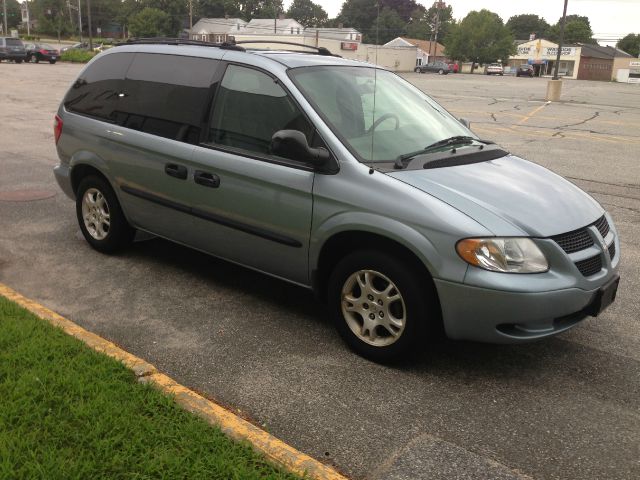 Dodge Caravan 2003 photo 1