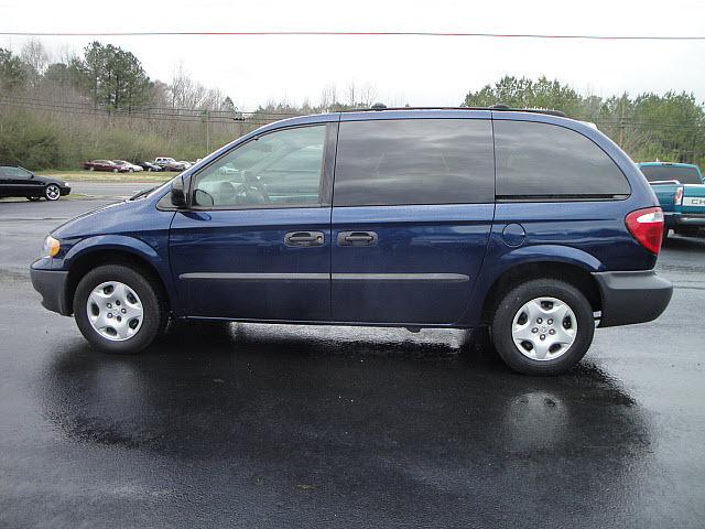 Dodge Caravan 2003 photo 1