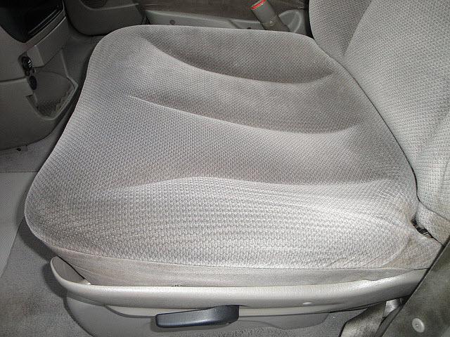 Dodge Caravan 2003 photo 4
