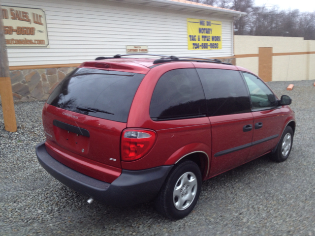 Dodge Caravan 2003 photo 2