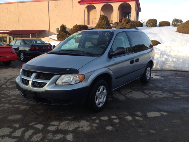 Dodge Caravan 2003 photo 2