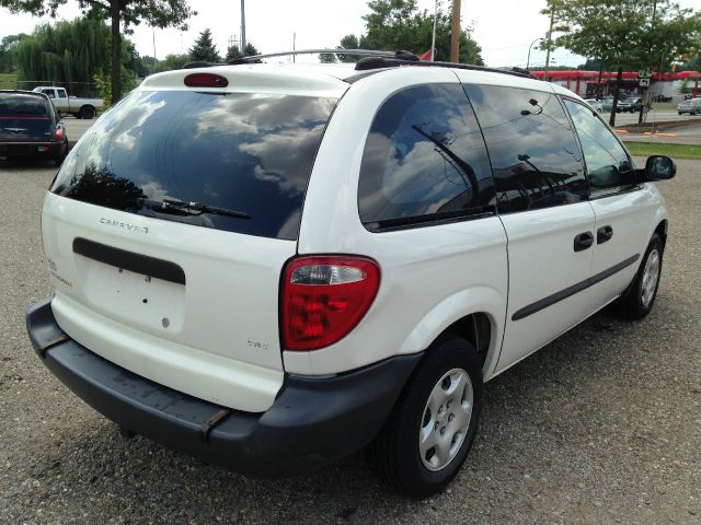 Dodge Caravan 2003 photo 4