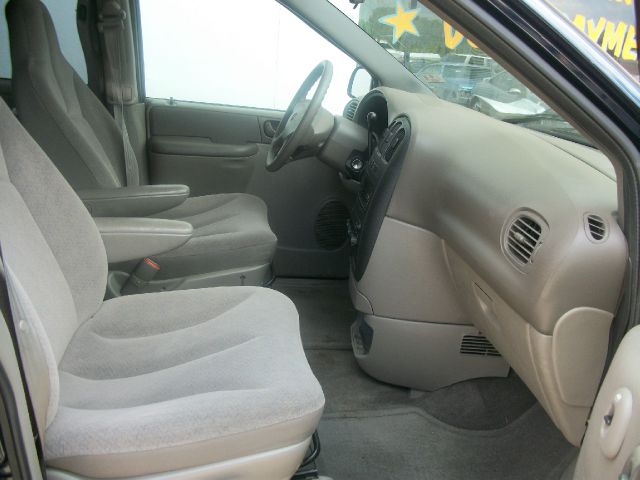 Dodge Caravan 2003 photo 4