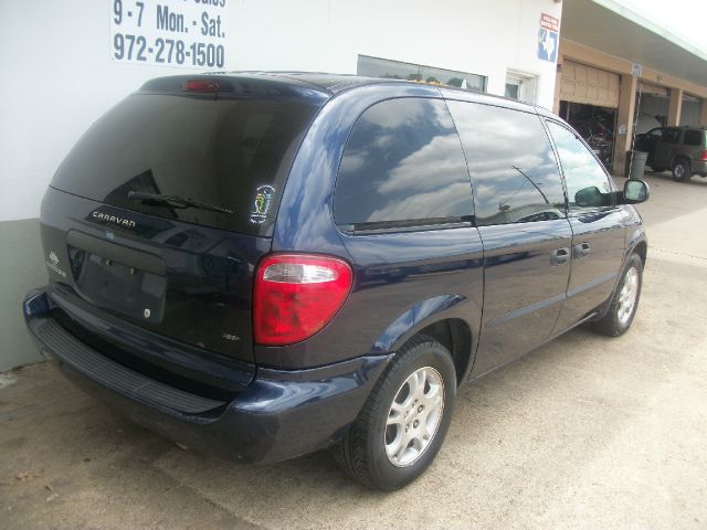 Dodge Caravan 2003 photo 9