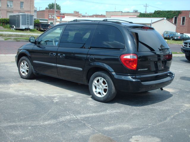 Dodge Caravan 2004 photo 3