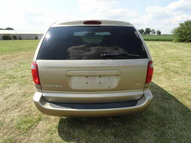 Dodge Caravan S MiniVan