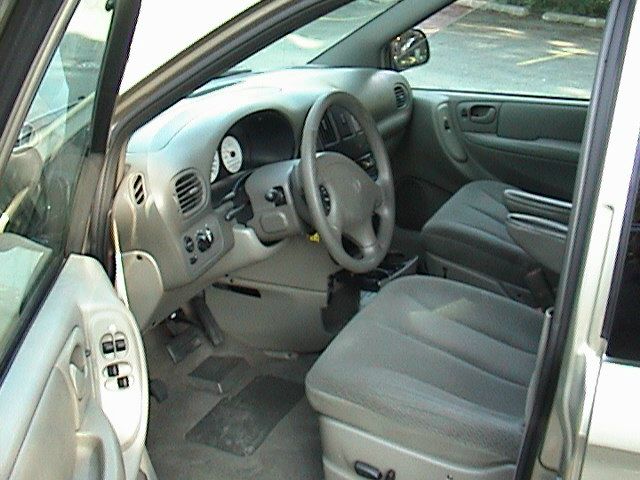 Dodge Caravan S MiniVan
