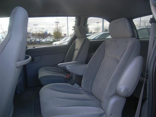 Dodge Caravan 2005 photo 1