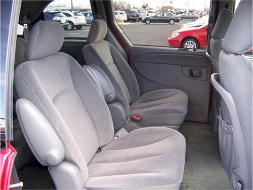 Dodge Caravan 2005 photo 3