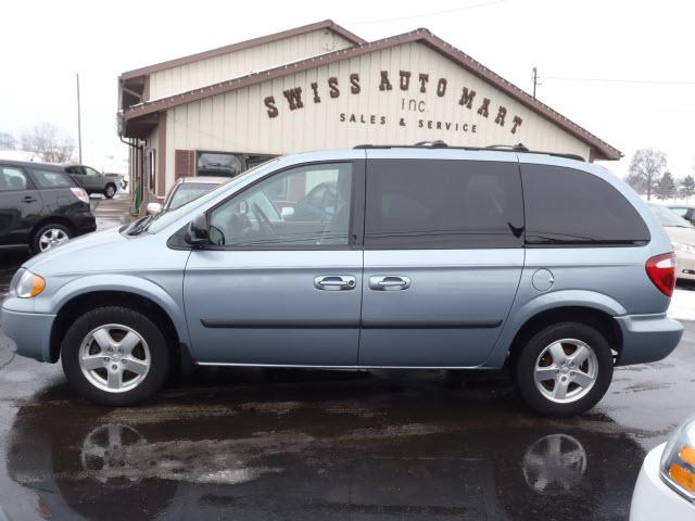 Dodge Caravan 2005 photo 1