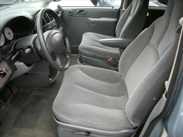 Dodge Caravan 2005 photo 4
