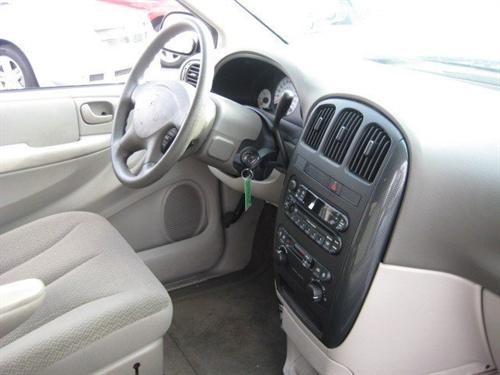 Dodge Caravan 2005 photo 1
