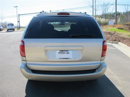 Dodge Caravan 2005 photo 3