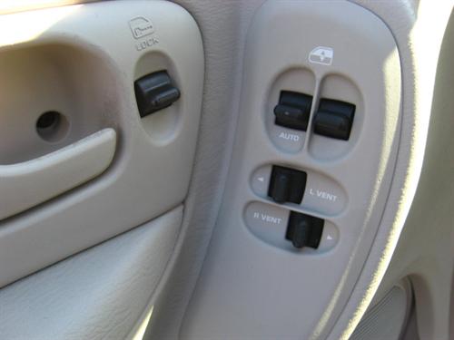 Dodge Caravan 2005 photo 5