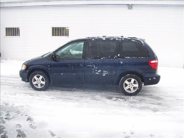 Dodge Caravan 2005 photo 3