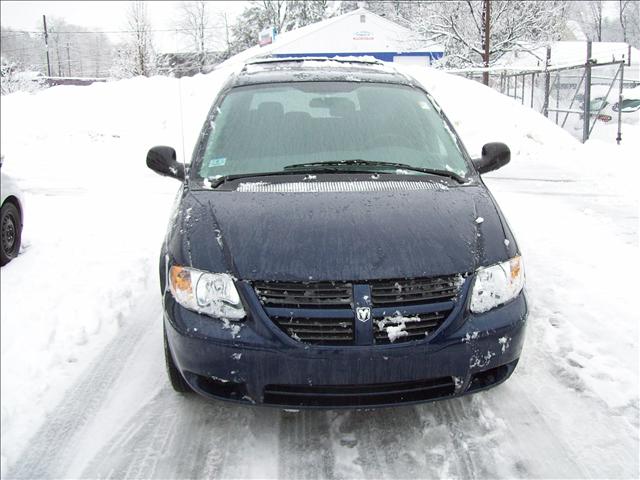 Dodge Caravan 2005 photo 5