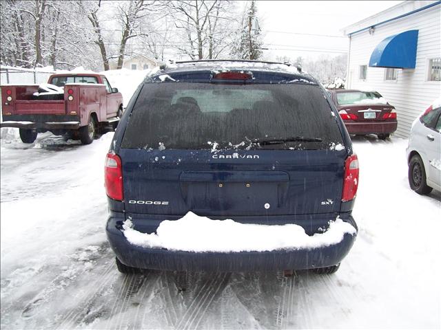 Dodge Caravan 2005 photo 1