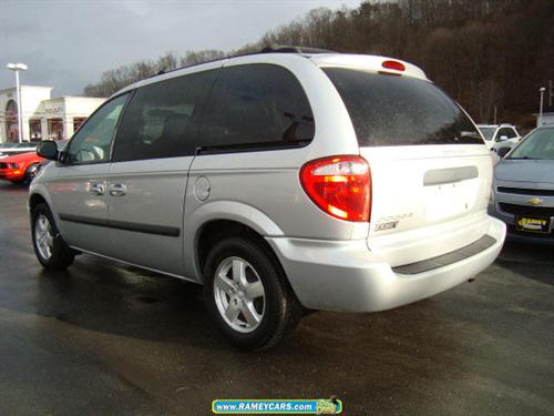 Dodge Caravan 2005 photo 3