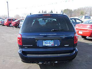 Dodge Caravan 2005 photo 3