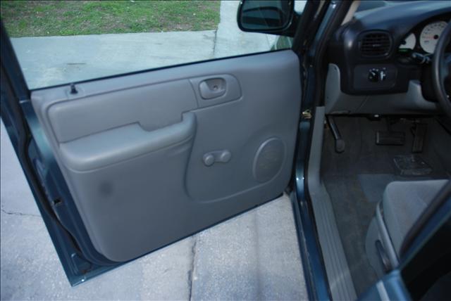 Dodge Caravan 2005 photo 5