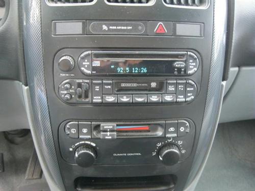 Dodge Caravan 2005 photo 3