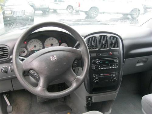 Dodge Caravan 2005 photo 1