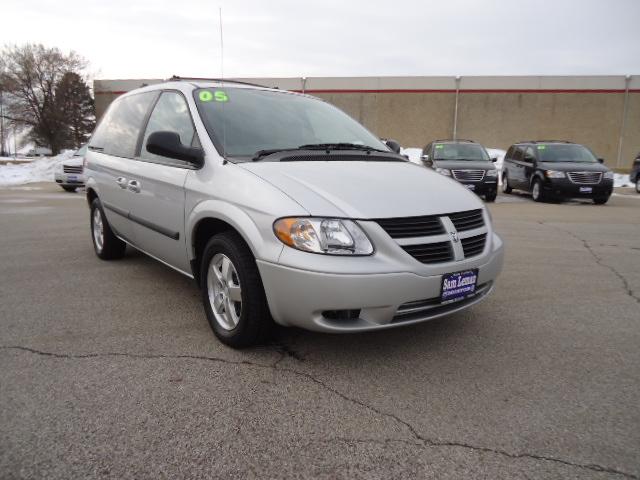 Dodge Caravan 2005 photo 4