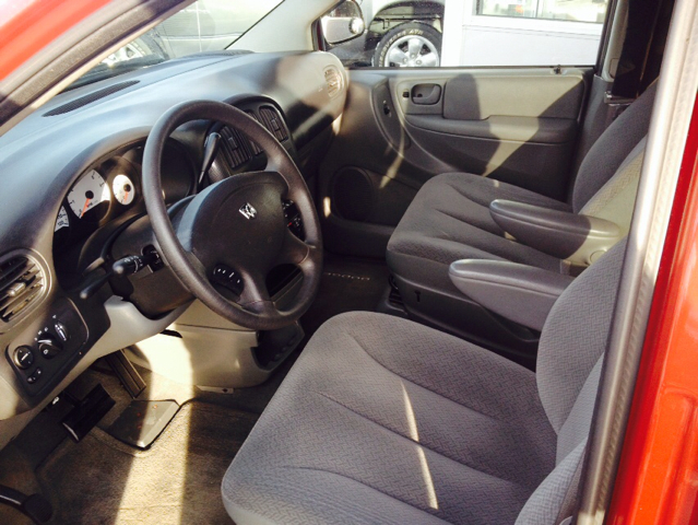 Dodge Caravan 2005 photo 4