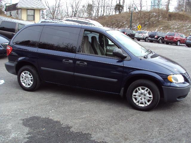 Dodge Caravan 2005 photo 3