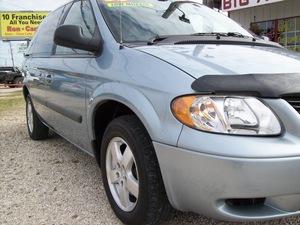 Dodge Caravan 2005 photo 2