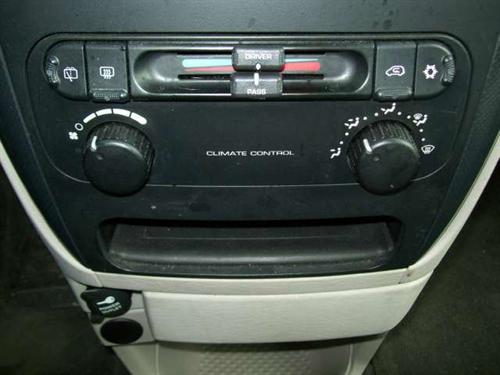 Dodge Caravan 2005 photo 3