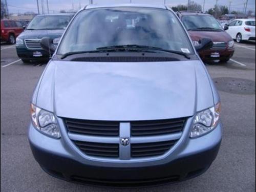 Dodge Caravan 2005 photo 5
