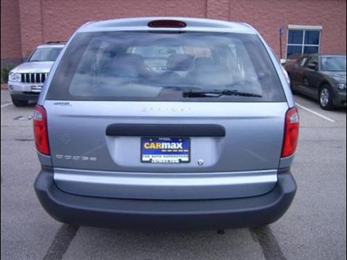Dodge Caravan 2005 photo 3