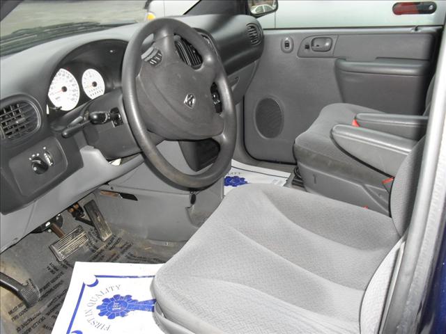 Dodge Caravan 2005 photo 4