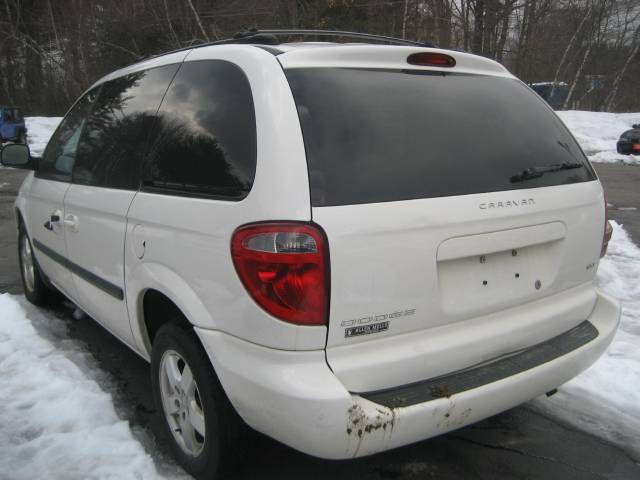 Dodge Caravan 2005 photo 3