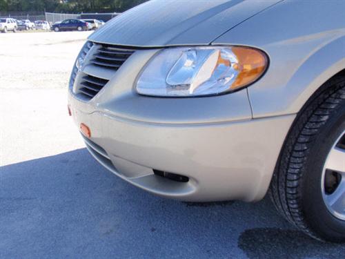 Dodge Caravan 2005 photo 3