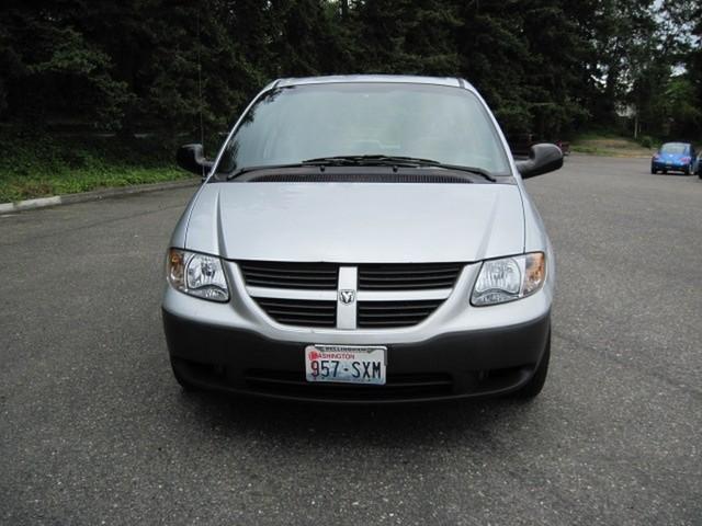 Dodge Caravan 2005 photo 3