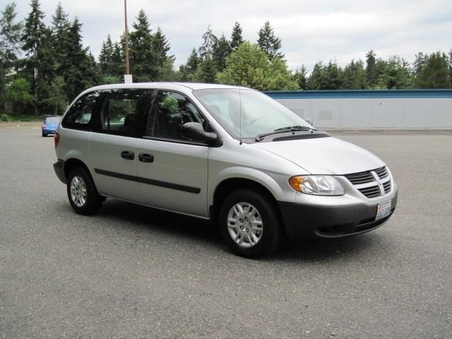 Dodge Caravan 2005 photo 2