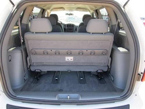 Dodge Caravan 2005 photo 3