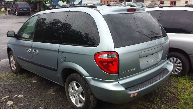 Dodge Caravan 2005 photo 3