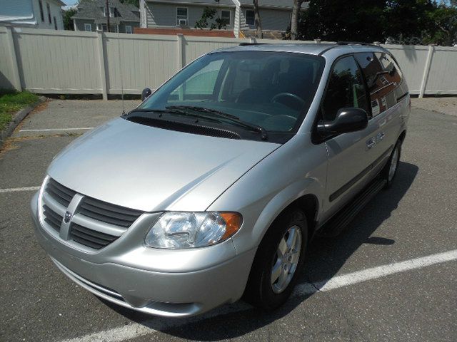 Dodge Caravan 2005 photo 4