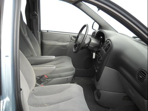 Dodge Caravan 2005 photo 1