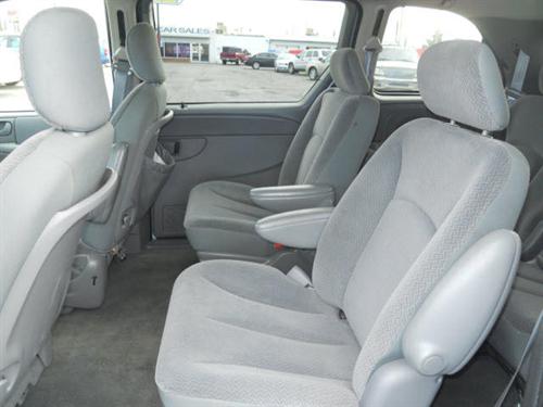 Dodge Caravan 2005 photo 4