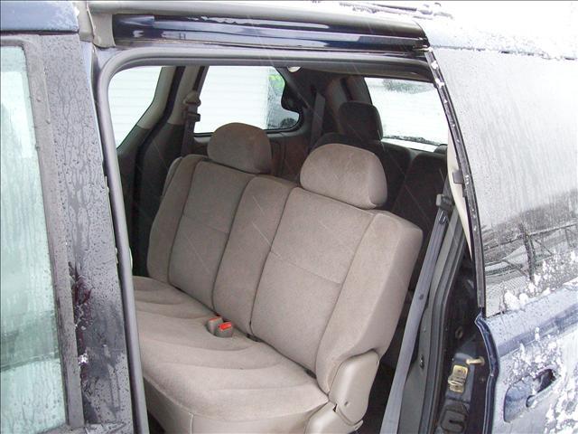 Dodge Caravan 2005 photo 3