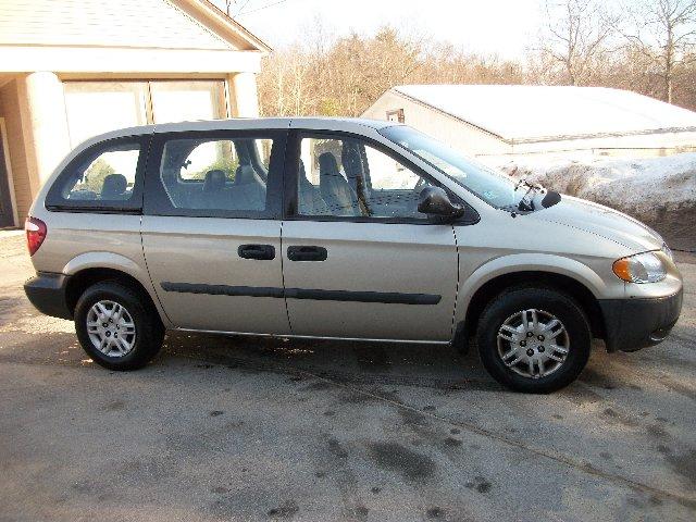 Dodge Caravan 2005 photo 4